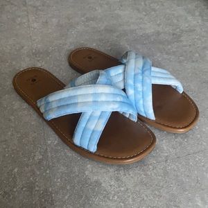 Blue cotton sandals
